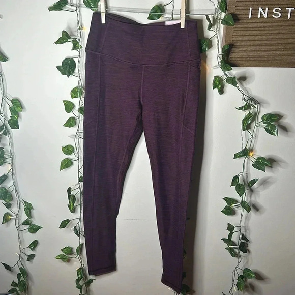 Victoria's Secret Pants - Victoria’s Secret Incredible Essential Leggings High Rise 7/8 Length NWT
